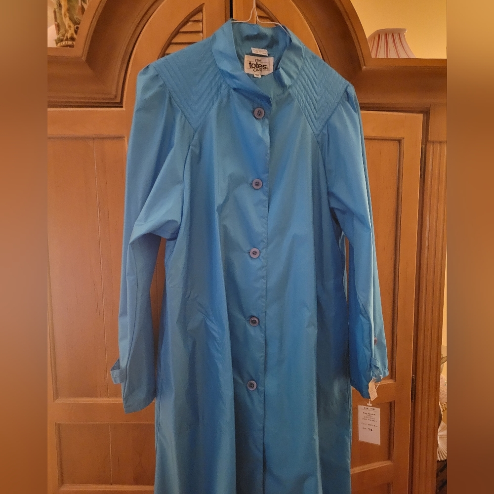 The Totes Coat Woman's 14P Rain Coat NWT - Picture 7 of 8